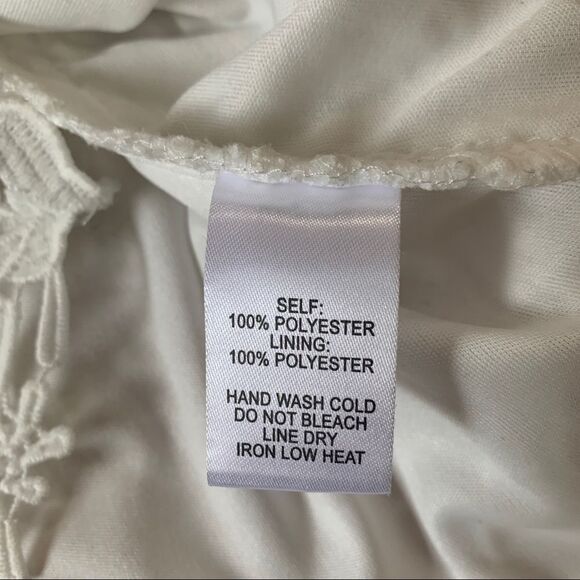 White Lace Lulus Dress Size Medium - Picture 6 of 9